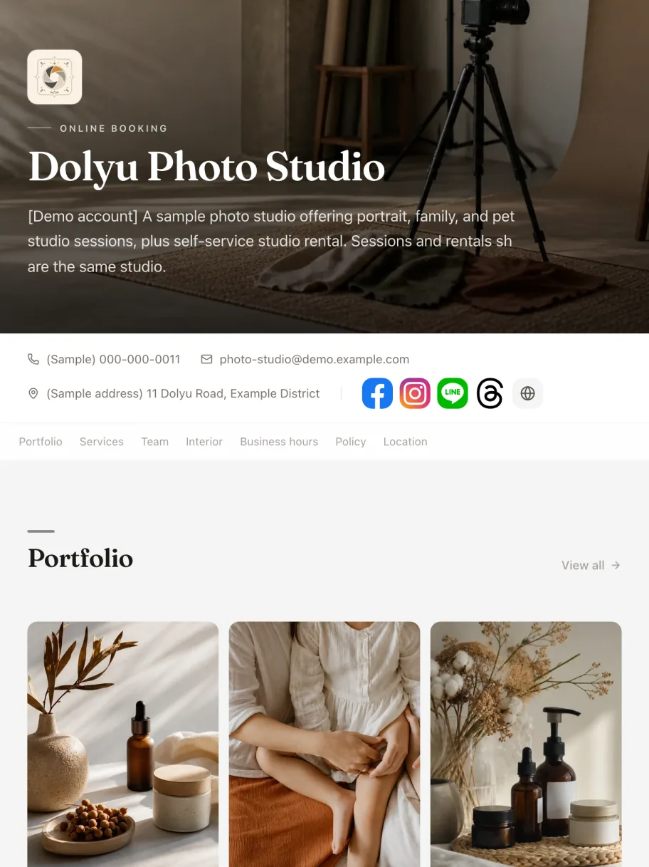 Booking page of the “Photo studio” demo business